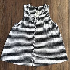 NWT Torrid Navy and White V Neck Swing Tank size 0x/12